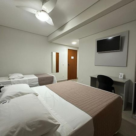 Hotel Milenio Ponte Nova Eksteriør bilde