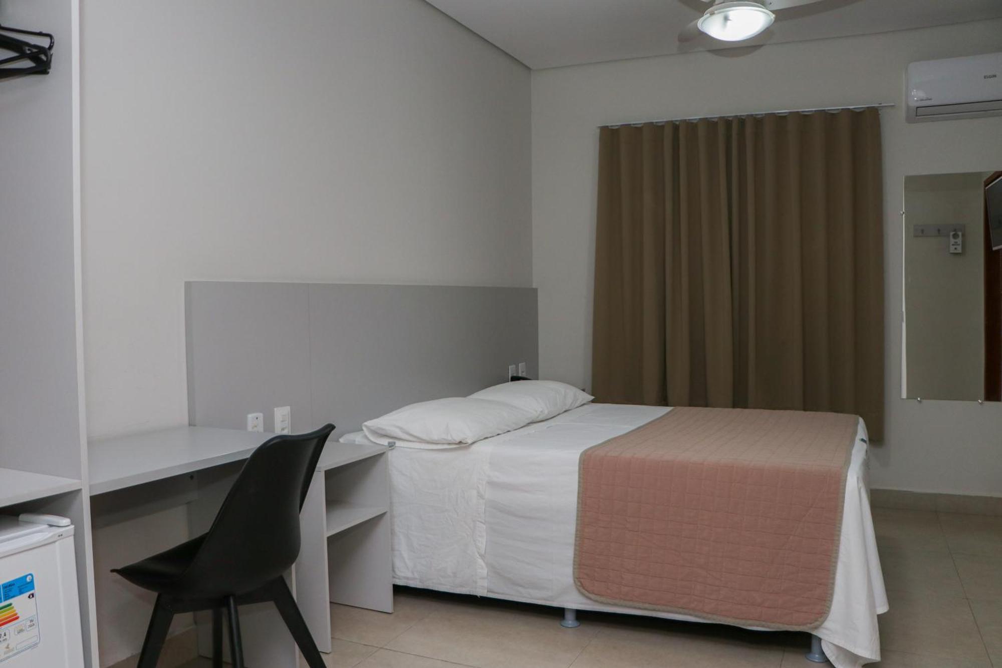 Hotel Milenio Ponte Nova Eksteriør bilde